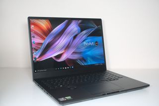 ASUS ProArt Studiobook 16 (H5600)